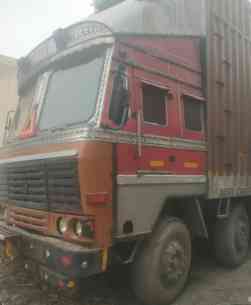 Ashok Leyland 3118 Images